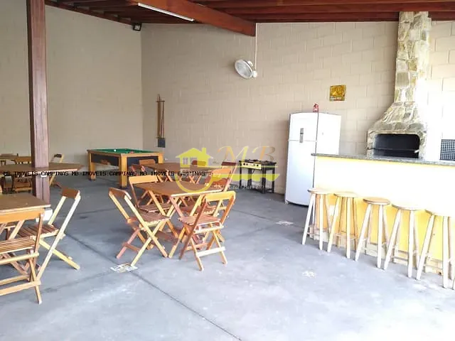 Chácara com 217m², à venda, no bairro Parque Dom Pedro II em Campinas