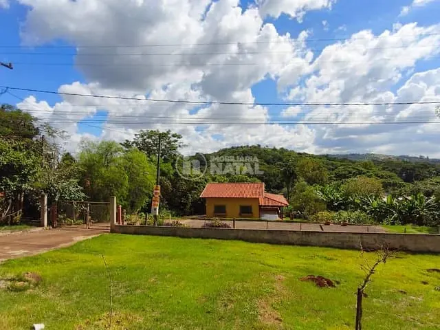 Chácara com 3396m² 2 quartos e 1 banheiro, para alugar, no bairro Limoeiro em Londrina