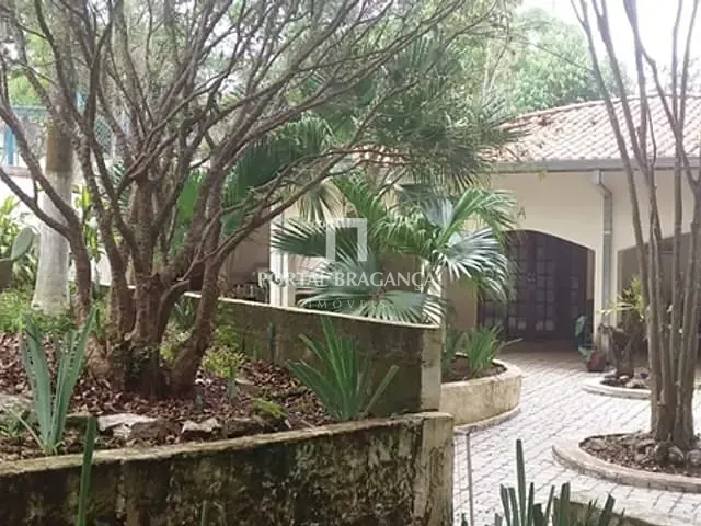 Chácara com 20000m² 4 quartos e 3 banheiros, à venda, no bairro Estiva do Agudo em Bragança Paulista