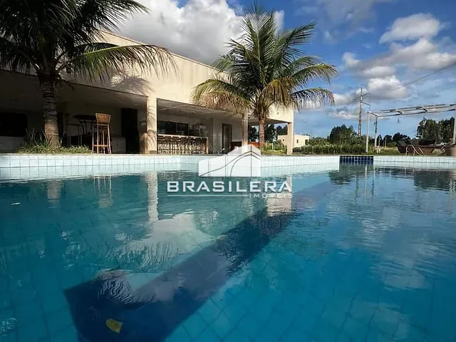 Chácara com 360m² 4 quartos e 5 banheiros, à venda, no bairro Zona Rural em Bela Vista de Goiás