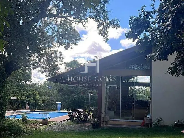 Chácara com 2000m² 2 quartos e 3 banheiros, à venda, no bairro Bela Vista de Goiás em Bela Vista de Goiás