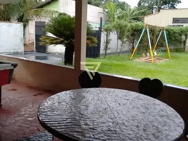 Chácara com 1400m² 4 quartos e 6 banheiros, à venda, no bairro Geraldo Correia de Carvalho em Ribeirão Preto