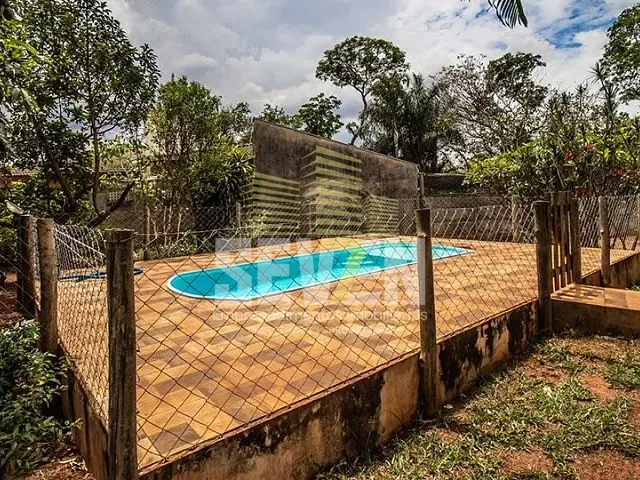 Chácara com 1020m² 2 quartos e 3 banheiros, à venda, no bairro Vale do Igapó em Bauru
