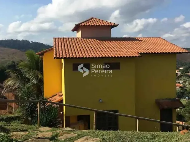 Chácara com 1200m² 2 quartos e 3 banheiros, à venda, no bairro Balança  em Simão Pereira