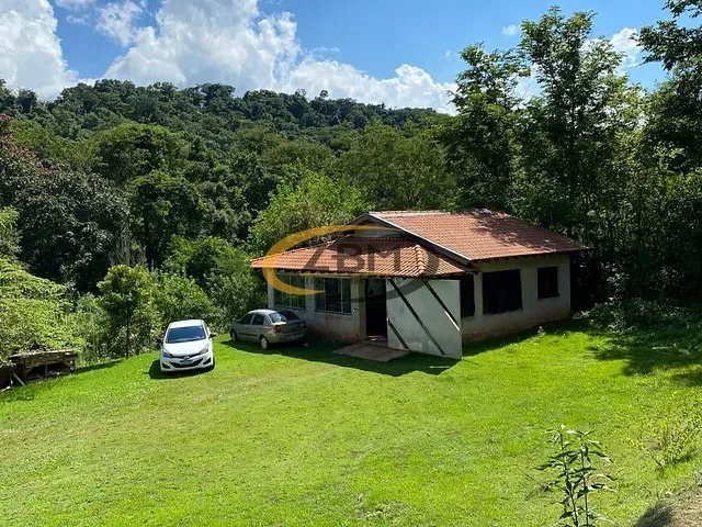 Chácara com 4190m² 3 quartos e 4 banheiros, à venda, no bairro Chácaras São Miguel em Londrina
