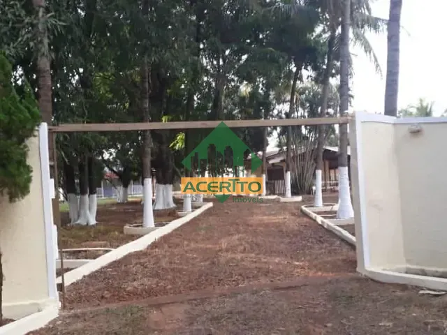 Chácara com 5000m² 5 quartos e 4 banheiros, à venda, no bairro Chácaras Arco-Íris em Araçatuba