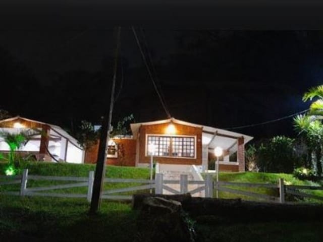 Foto do Chácara - Chácara com 1 dormitório à venda, 1000 m² por R$ 215.000,00 - Água Azul - Guarulhos/SP | Imobiliária Compare