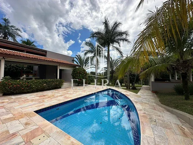 Chácara com 2700m² 3 quartos e 5 banheiros, à venda, no bairro Fazenda Santa Lúcia em Americana