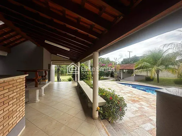Chácara com 2700m² 3 quartos e 5 banheiros, à venda, no bairro Fazenda Santa Lúcia em Americana