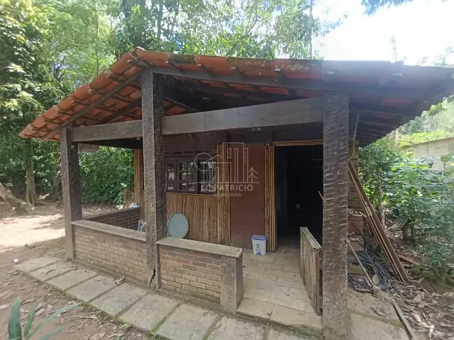 Chácara com 2200m² 1 quarto e 1 banheiro, à venda, no bairro Parada Ideal em Guapimirim