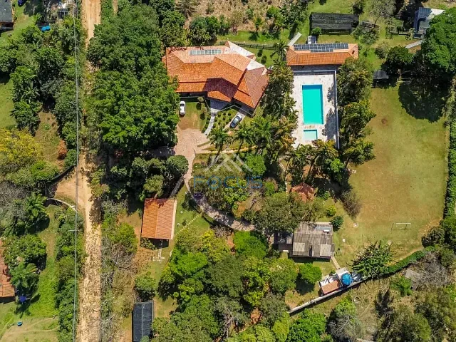 Chácara com 25300m² 4 quartos e 3 banheiros, à venda, no bairro Jardim Primavera em Itupeva