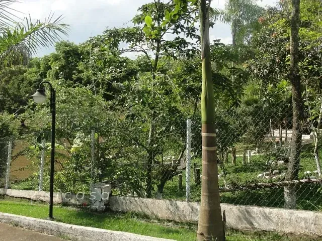 Chácara com 5000m² 3 quartos e 3 banheiros, à venda, no bairro São João da Boa Vista em Caçapava