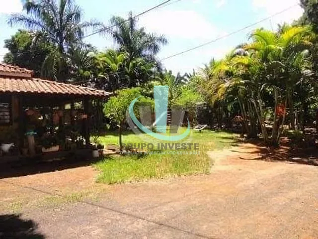 Chácara com 5050m² 3 quartos e 4 banheiros, à venda, no bairro PARQUE PLANALTO em ARARAQUARA