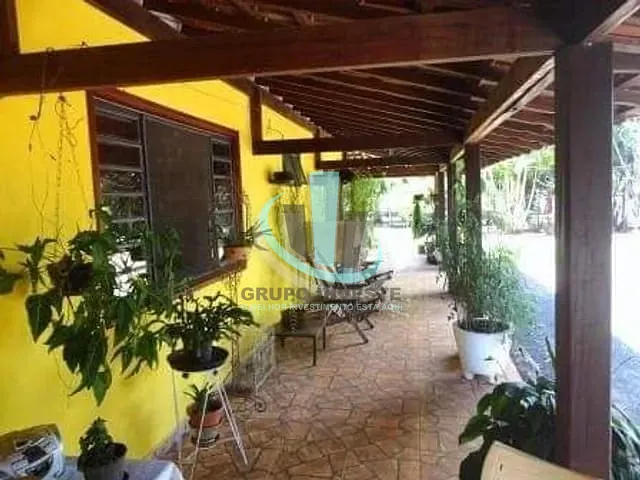 Chácara com 5050m² 3 quartos e 4 banheiros, à venda, no bairro PARQUE PLANALTO em ARARAQUARA