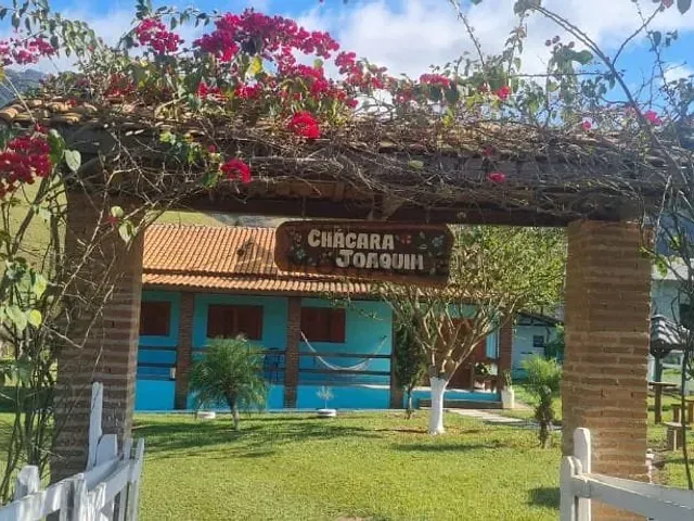 Chácara com 4110m², à venda, no bairro Freire em Piranguçu