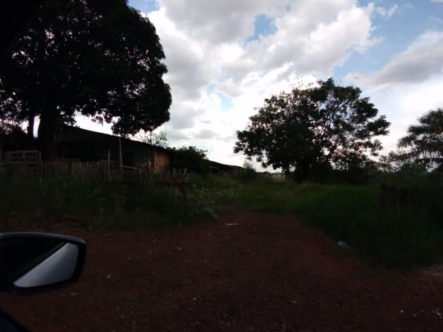 Chácara com 2517m², à venda, no bairro Jardim Ecoville I em Cambé