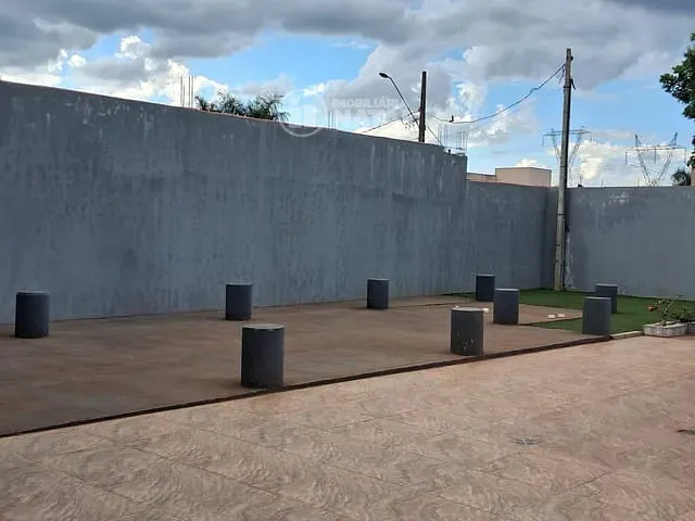 Terreno com 312m², à venda, no bairro Residencial das Torres em Cambé