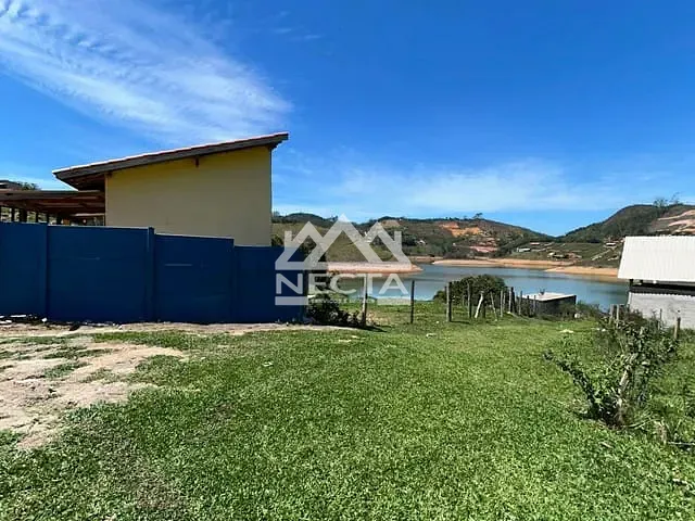 Chácara com 500m² 2 quartos e 2 banheiros, à venda, no bairro Favorita em Natividade da Serra