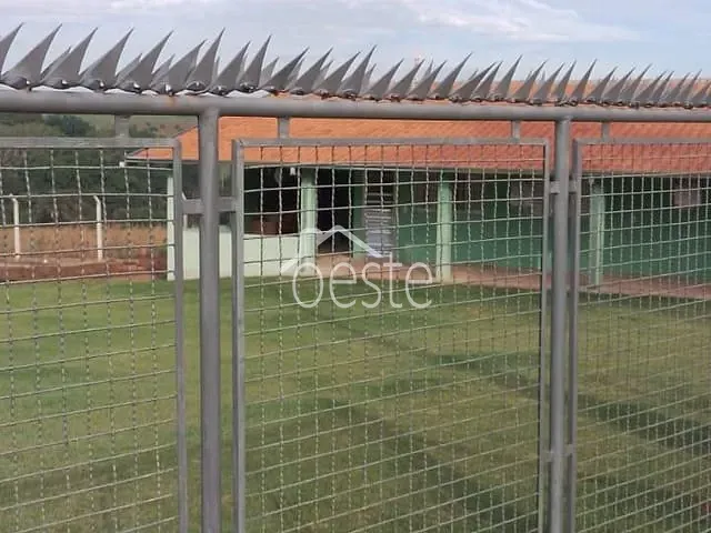 Chácara com 1200m² 2 quartos e 1 banheiro, à venda, no bairro Área Rural de Limeira em Limeira