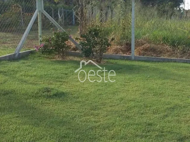 Chácara com 1200m² 2 quartos e 1 banheiro, à venda, no bairro Área Rural de Limeira em Limeira