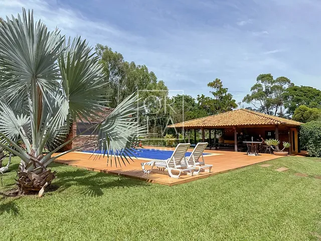 Chácara com 10486m² 5 quartos e 7 banheiros, à venda, no bairro Condomínio Alta Vista I em Senador Canedo