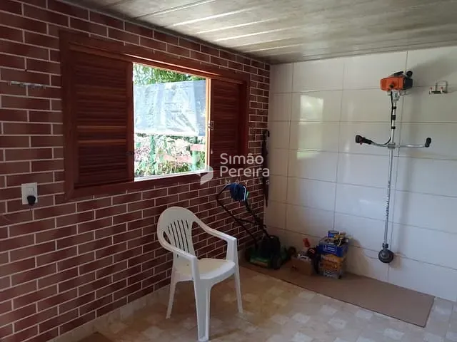Chácara com 2441m² 5 quartos e 6 banheiros, à venda, no bairro Balança em Simão Pereira