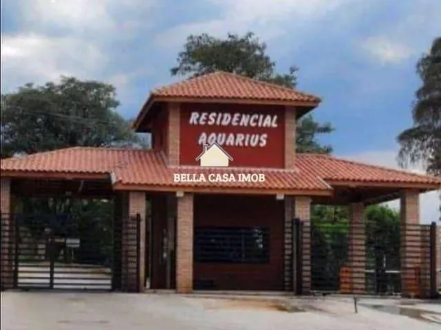 Chácara com 700m² 2 quartos e 4 banheiros, à venda, no bairro araçoiba em Araçoiaba da Serra