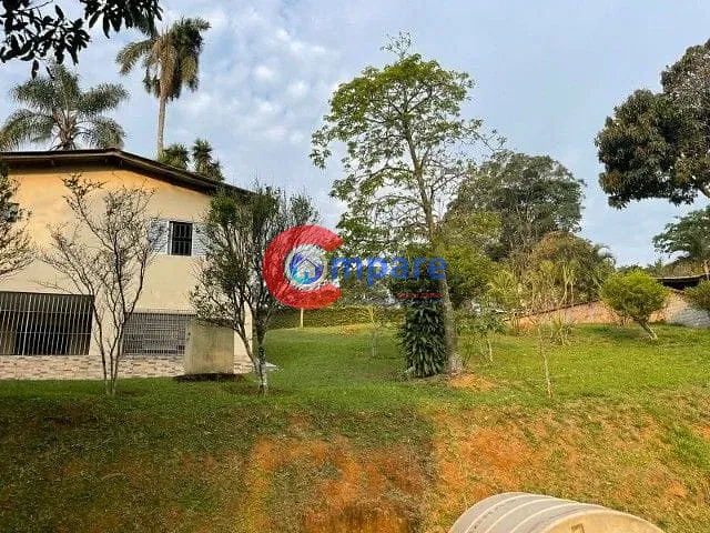 Chácara com 3060m² 2 quartos e 2 banheiros, à venda, no bairro Água Azul em Guarulhos
