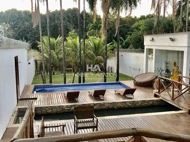 Chácara com 1200m² 5 quartos e 7 banheiros, à venda, no bairro Residencial Village Santa Rita IV em Goiânia