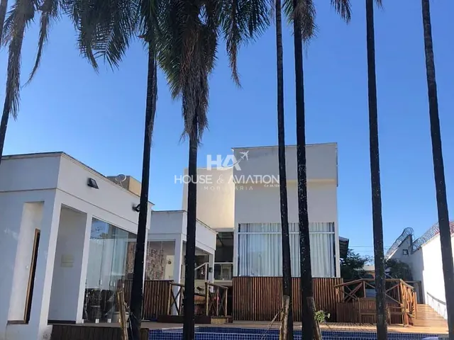 Chácara com 1200m² 5 quartos e 7 banheiros, à venda, no bairro Residencial Village Santa Rita IV em Goiânia