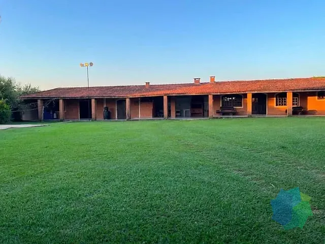 Chácara com 3000m² 6 quartos e 4 banheiros, à venda, no bairro Condomínio Piccolo Paese em Salto