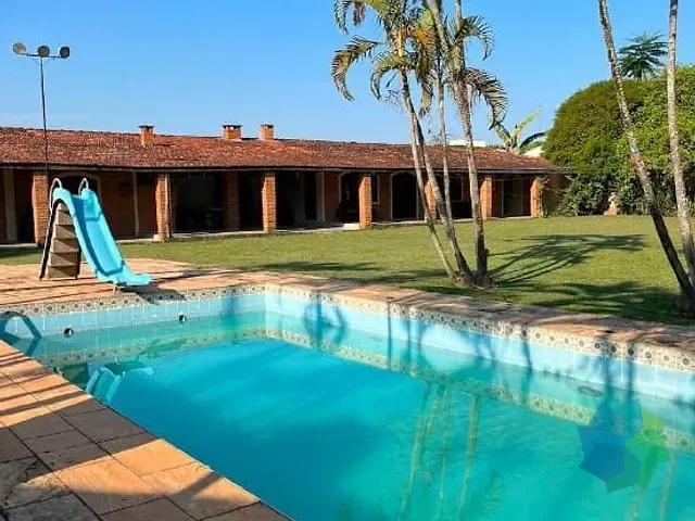 Chácara com 3000m² 6 quartos e 4 banheiros, à venda, no bairro Condomínio Piccolo Paese em Salto