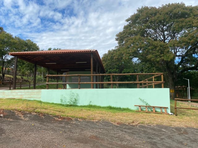 Chácara com 2000m² 6 quartos e 1 banheiro, à venda, no bairro Centro em Lupionópolis