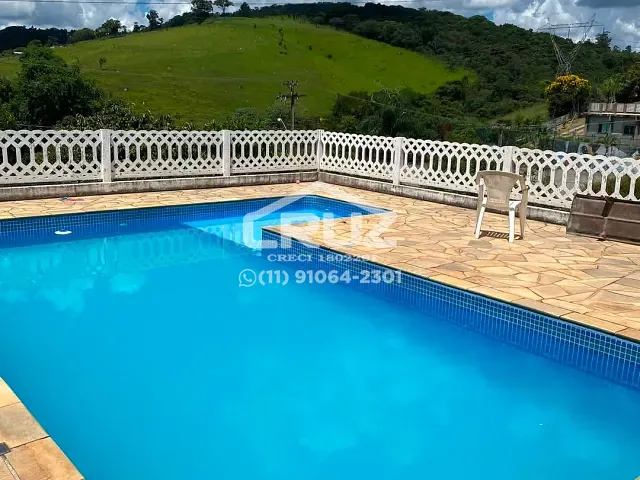 Chácara 2 quartos e 1 banheiro, à venda, no bairro Canjica (Terra Preta) em Mairiporã