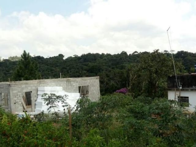 Chácara com 5000m² 4 quartos e 2 banheiros, à venda, no bairro Ressaca em Itapecerica da Serra