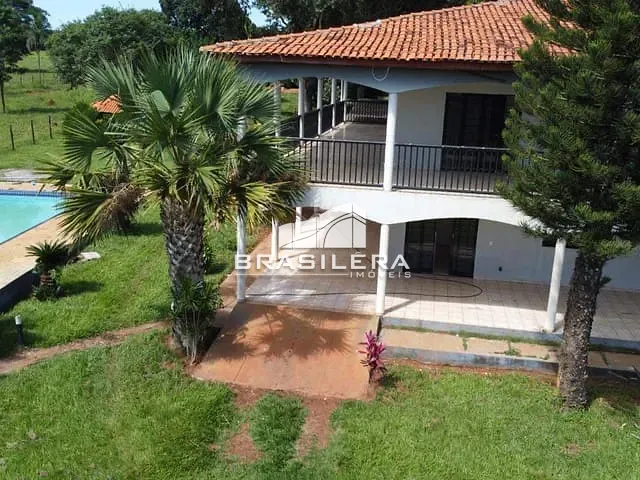 Chácara com 48400m² 6 quartos e 6 banheiros, à venda, no bairro 01 em Goianira