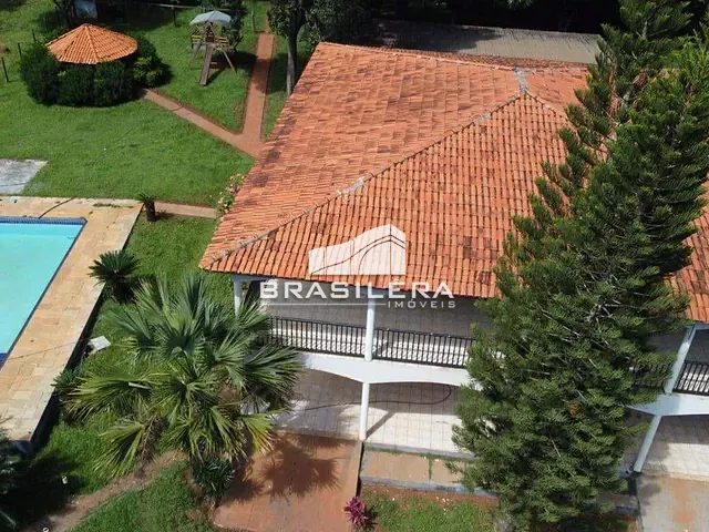 Chácara com 48400m² 6 quartos e 6 banheiros, à venda, no bairro 01 em Goianira