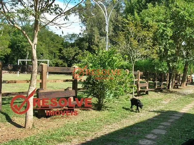 Chácara com 4000m², à venda, no bairro ITAÓCA em Guararema