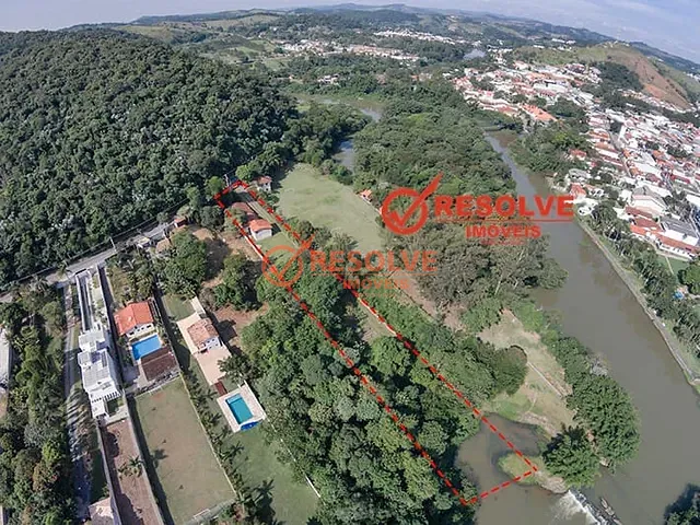 Chácara com 4000m², à venda, no bairro ITAÓCA em Guararema