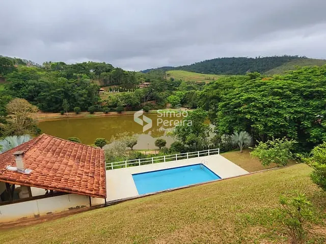 Chácara com 4500m² 4 quartos e 4 banheiros, à venda, no bairro Balança em Simão Pereira