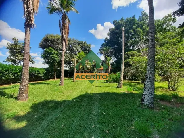 Chácara com 24200m² 2 quartos e 2 banheiros, à venda, no bairro Zona Rural em Araçatuba