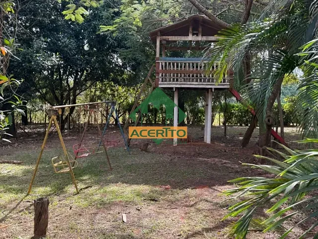 Chácara com 24200m² 2 quartos e 2 banheiros, à venda, no bairro Zona Rural em Araçatuba