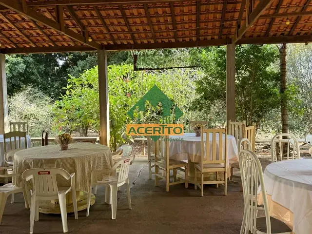 Chácara com 24200m² 2 quartos e 2 banheiros, à venda, no bairro Zona Rural em Araçatuba