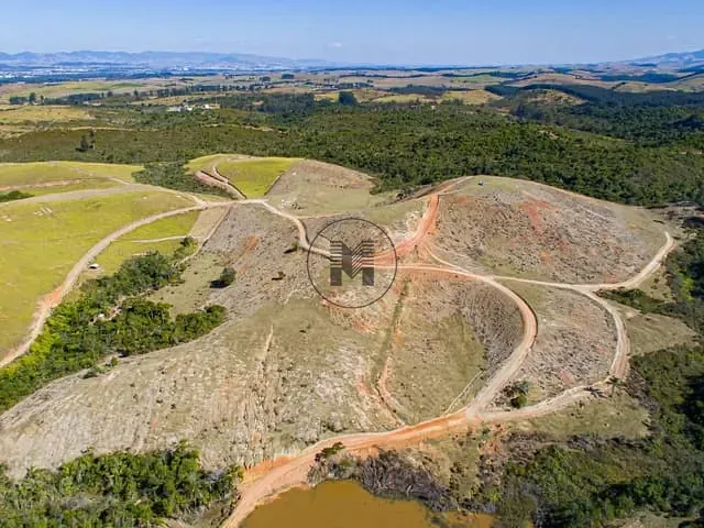 Chácara com 20000m², à venda, no bairro Ponte Nova em Lorena