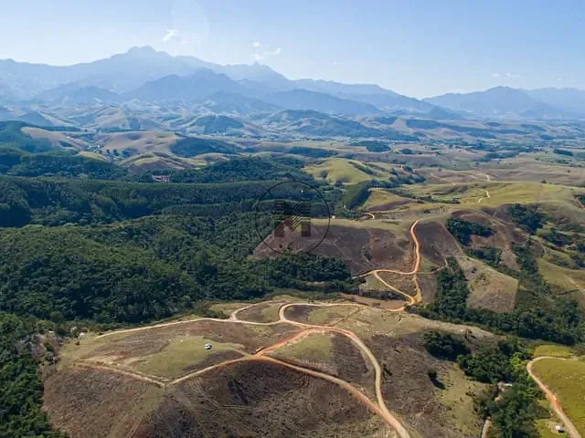 Chácara com 20000m², à venda, no bairro Ponte Nova em Lorena
