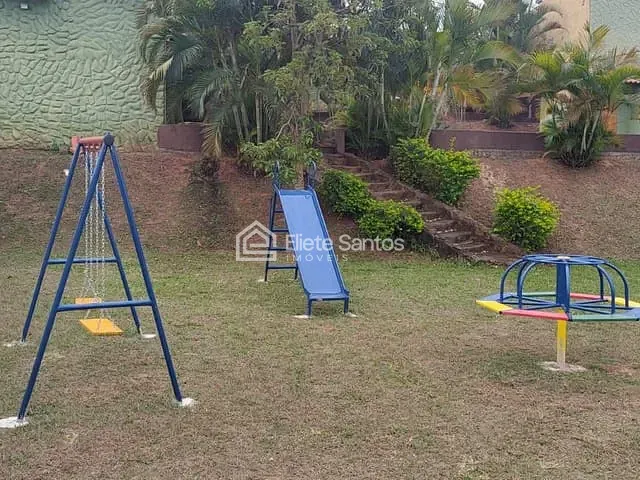 Chácara com 1512m² 3 quartos e 6 banheiros, à venda, no bairro Jardim Anhangüera em Limeira