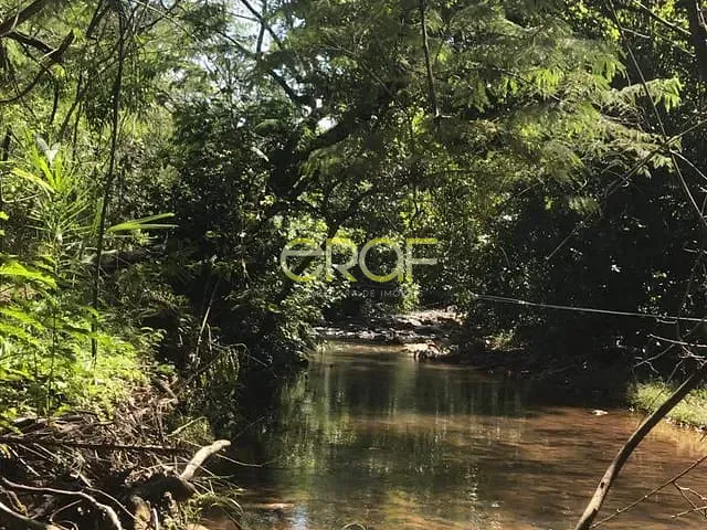 Chácara 2 quartos e 1 banheiro, à venda, no bairro Formosa em Formosa