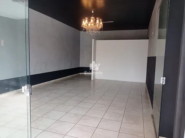 Chácara com 1330m², à venda, no bairro Waldemar Hauer em Londrina
