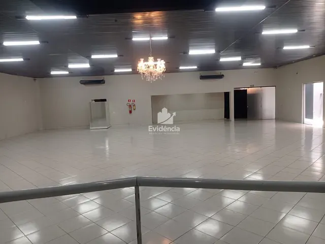 Chácara com 1330m², à venda, no bairro Waldemar Hauer em Londrina