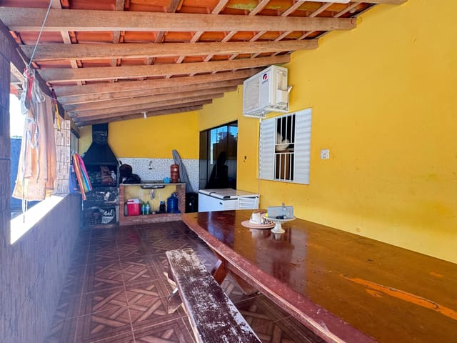 Chácara com 1800m² 2 quartos e 1 banheiro, à venda, no bairro Cruz de Cedro em Quadra